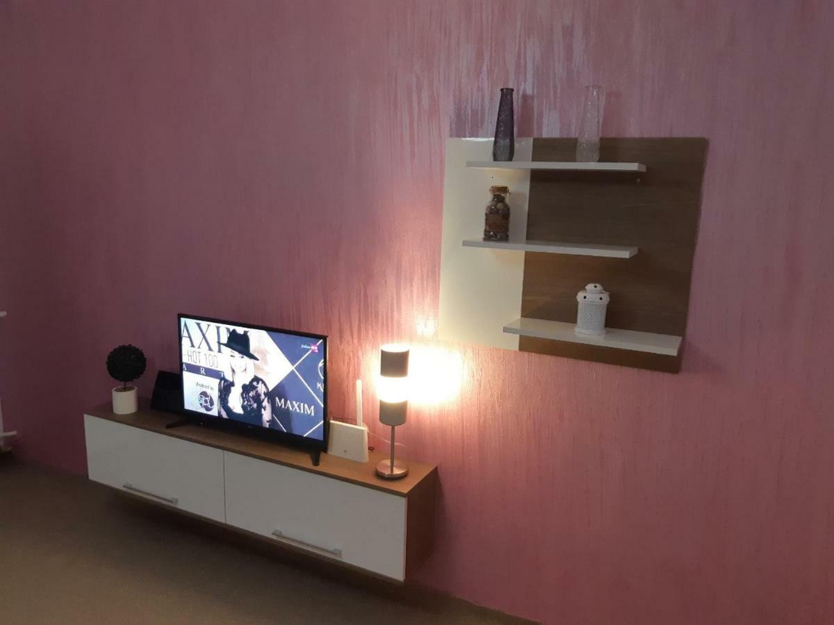 Apartment No. 5 Cacak Ngoại thất bức ảnh